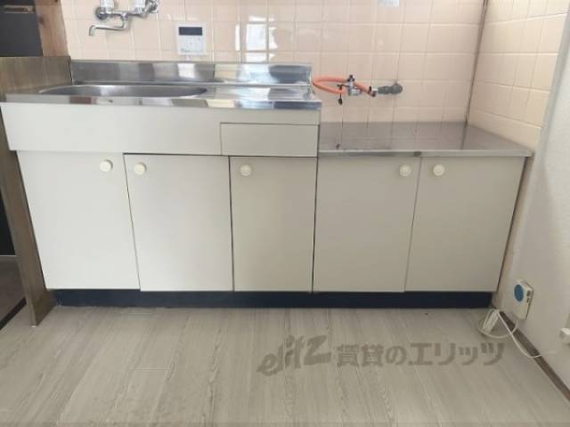 キッチン　収納