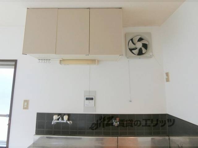 キッチン　収納