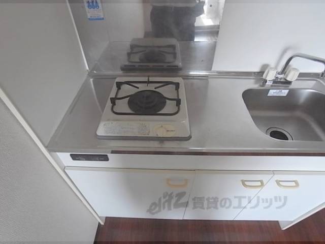 キッチン　（1口）：ガスコンロ