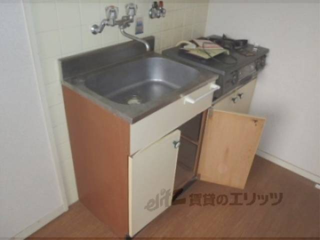 冷蔵庫置場