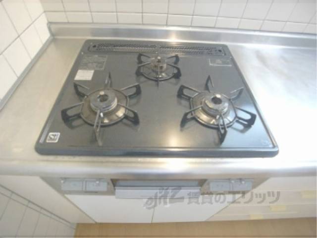 キッチン　コンロ