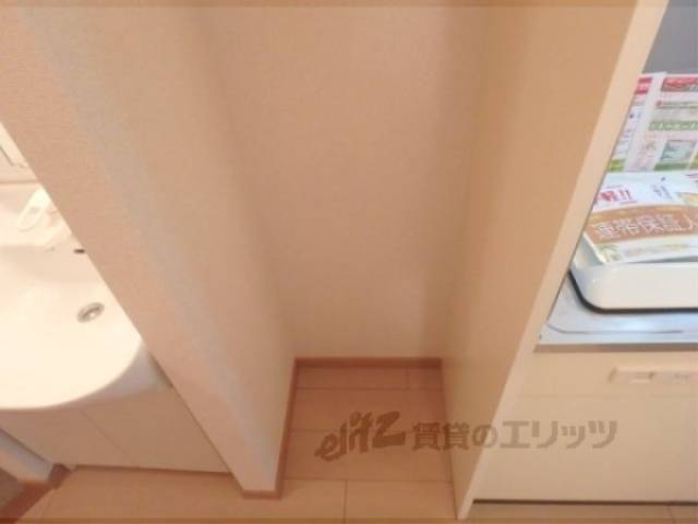 冷蔵庫置場