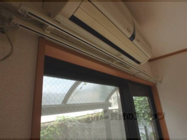 カーテンレール