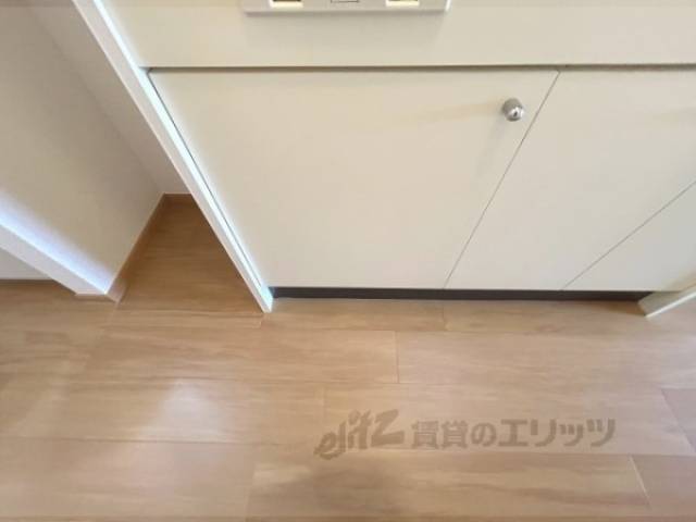 キッチン　下部収納