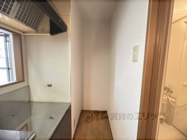 冷蔵庫置場