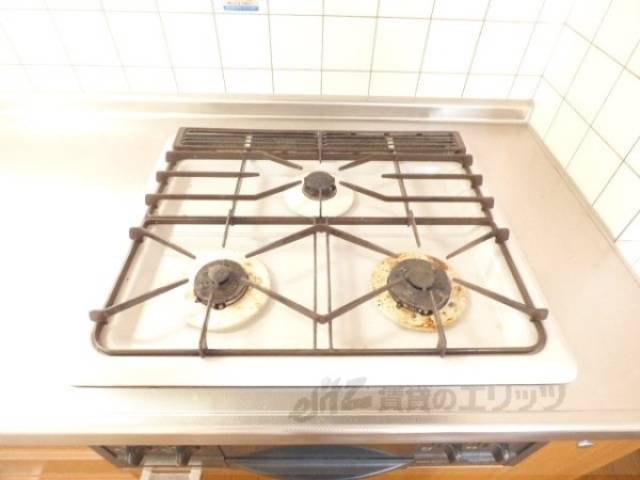 キッチン　コンロ