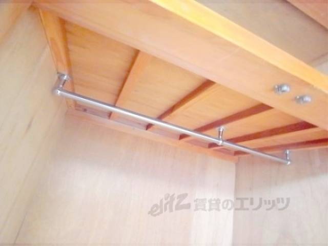 収納　ハンガー掛け