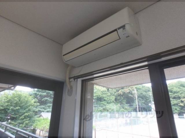 エアコン　エアコン
