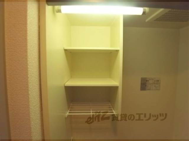 キッチン　棚