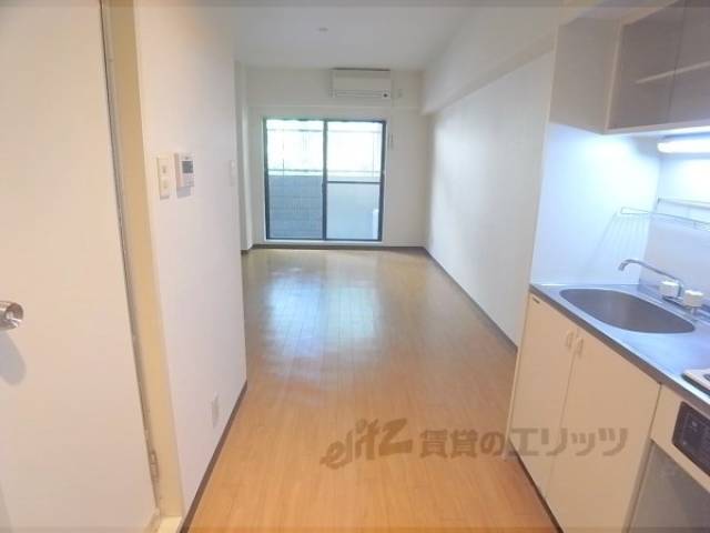 洋室　8帖の洋室です