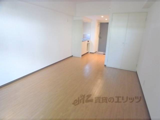 洋室　お部屋広いですよ