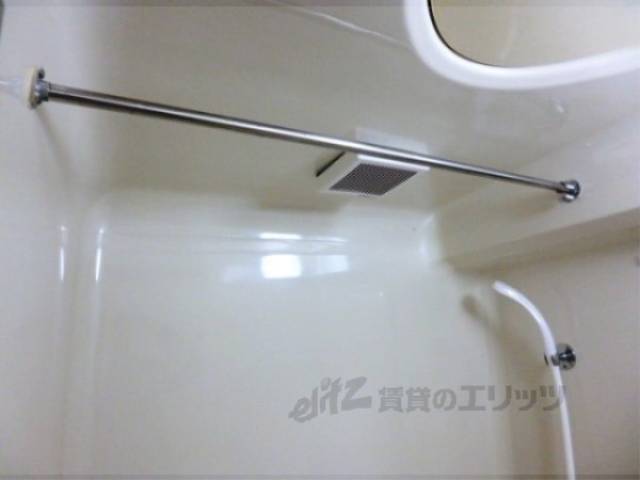 ユニットバス　カーテンレール