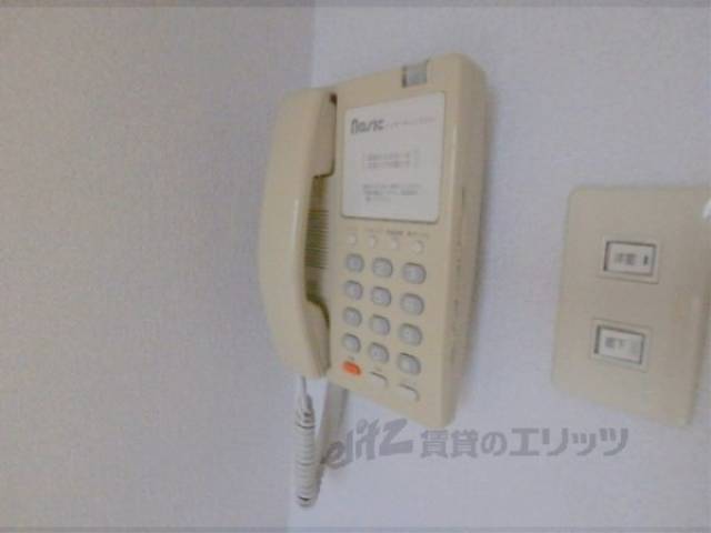 インターホン