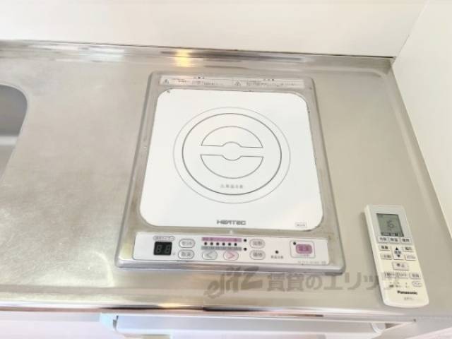 キッチン　コンロ