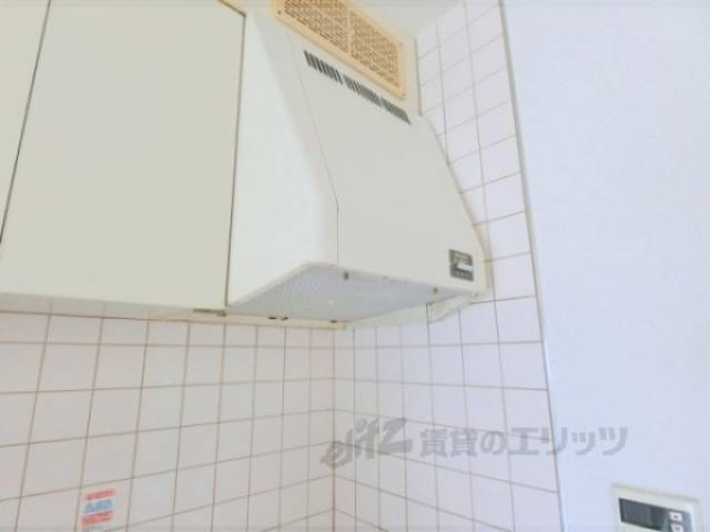 キッチン　換気扇