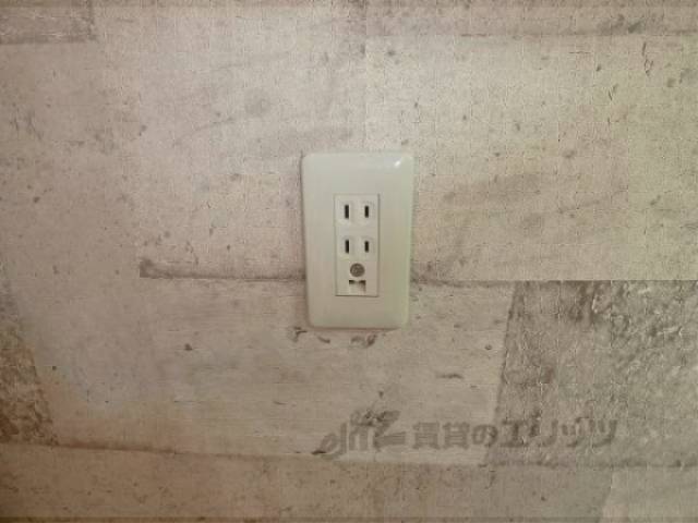 冷蔵庫置場　コンセント