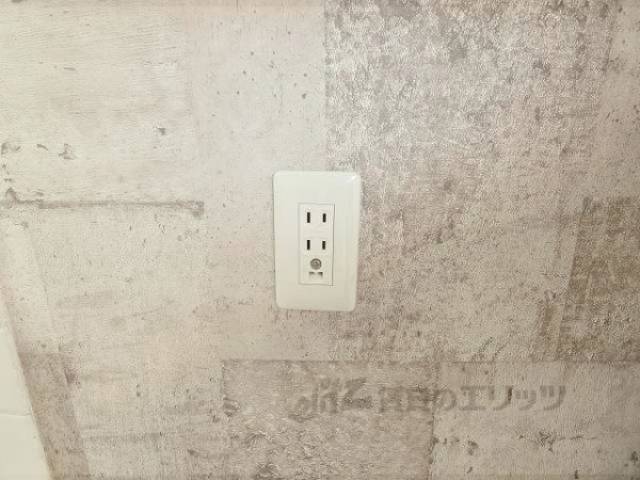 冷蔵庫置場　コンセント