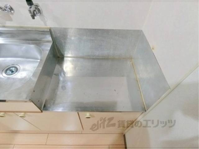 キッチン　コンロ置き場