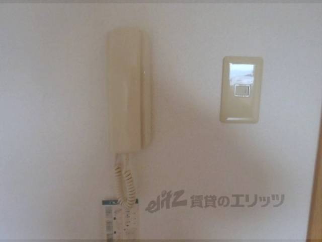 インターホン