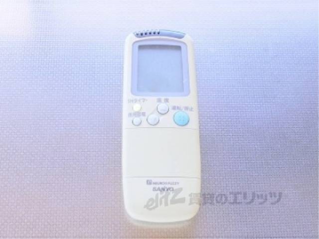 エアコン　リモコン