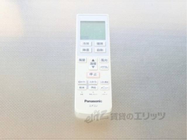 エアコン　リモコン