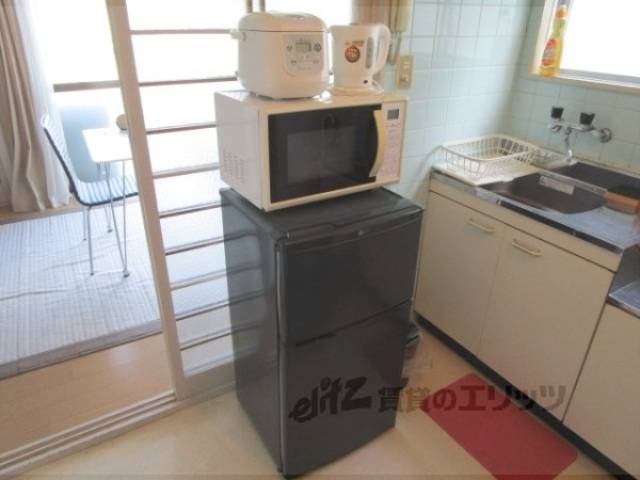 冷蔵庫置場