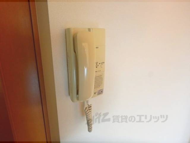 イメージ写真　インターフォン