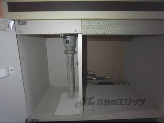 キッチン　キッチン下収納