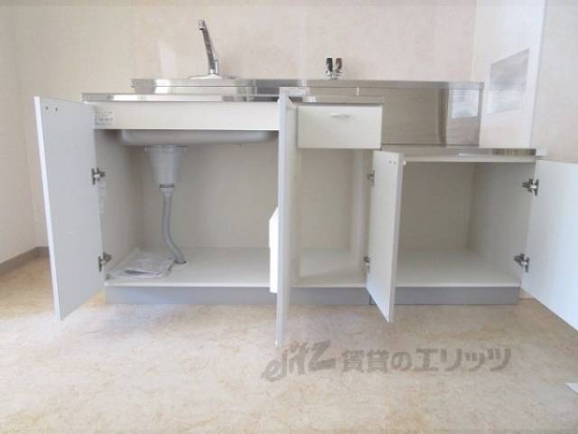 キッチン　収納