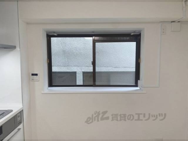 出窓