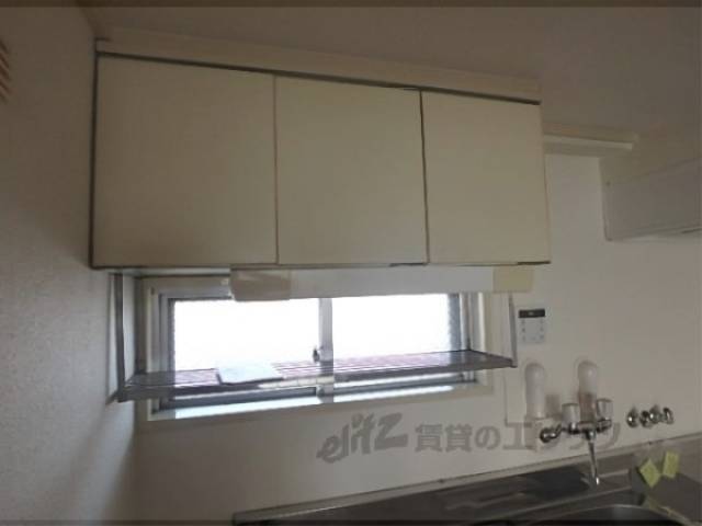 キッチン　キッチン上部収納