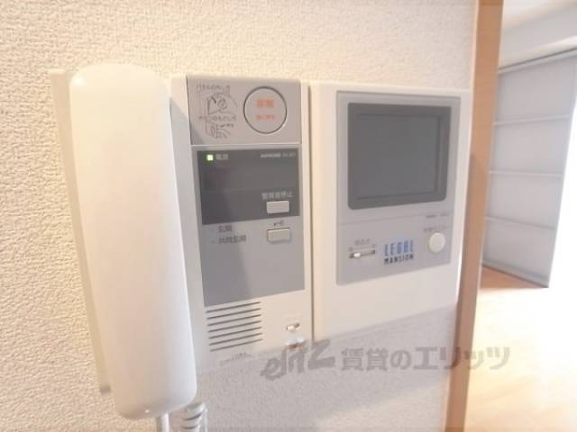 インターホン