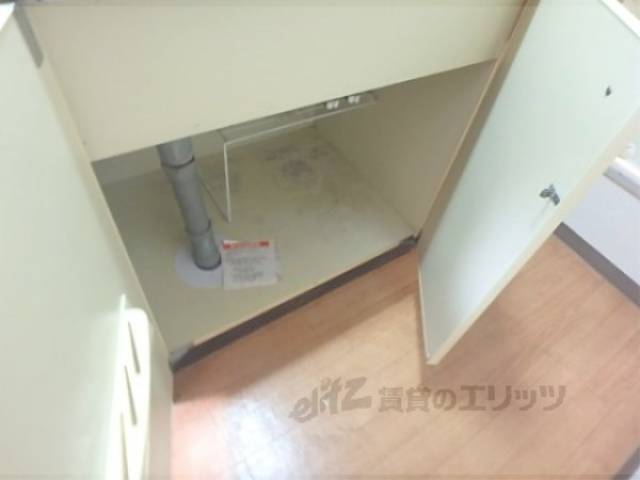 キッチン　下部収納