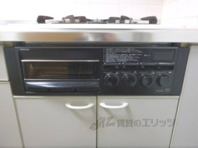 キッチン　コンロ
