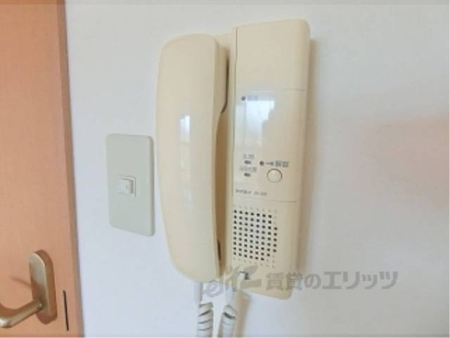インターホン