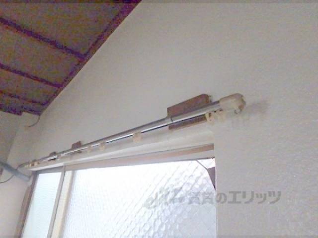 カーテンレール
