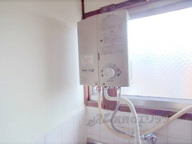 キッチン　給湯設備