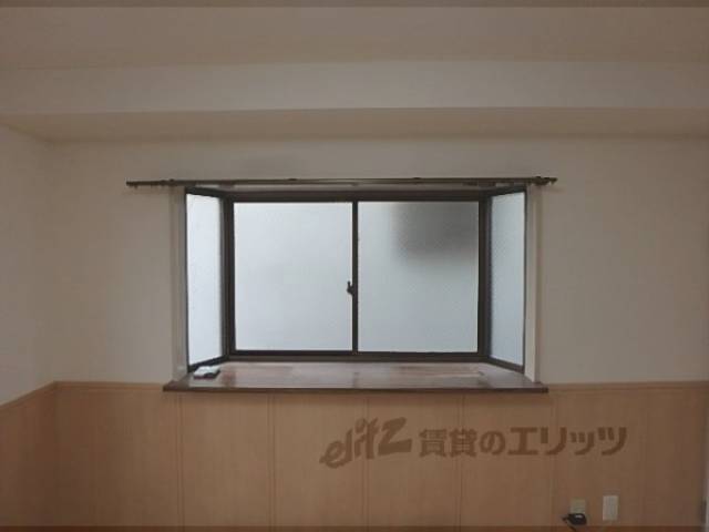 出窓