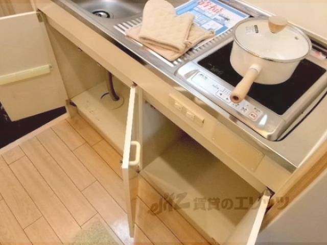 キッチン　下部収納