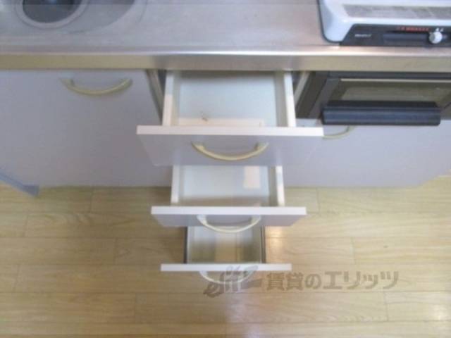 キッチン　下部収納