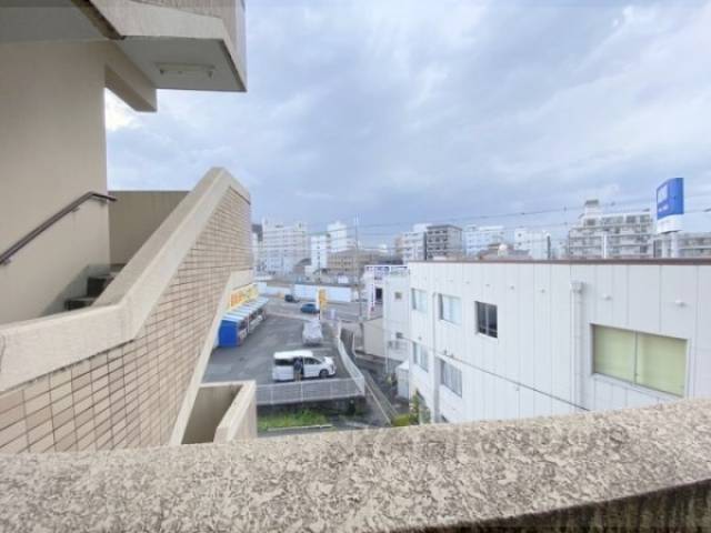 眺望　洋室６帖側