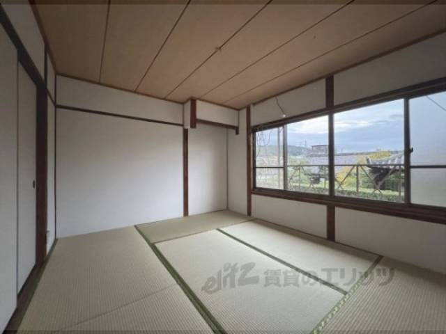和室　6帖（2階）