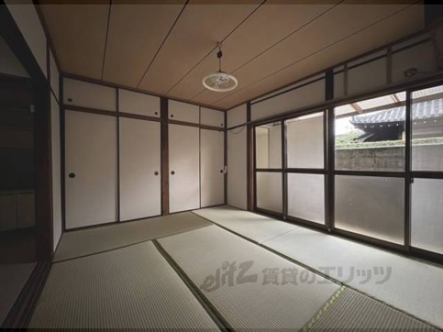 和室　6帖（1階）