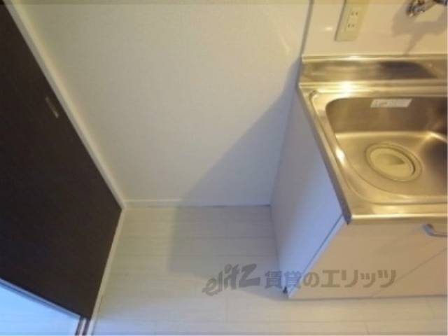 冷蔵庫置場
