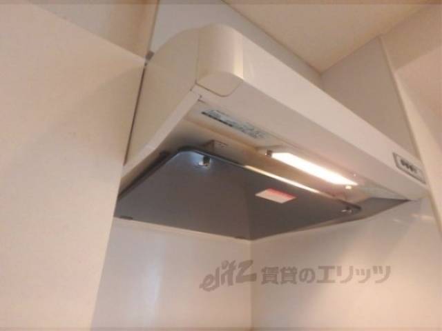 キッチン　換気扇