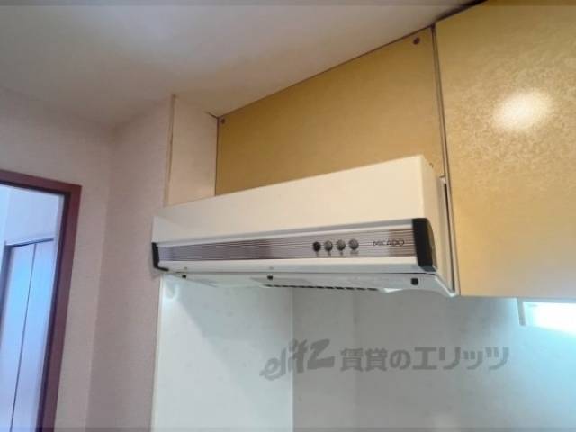 キッチン　換気扇