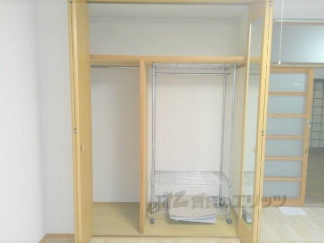 収納　クローゼット