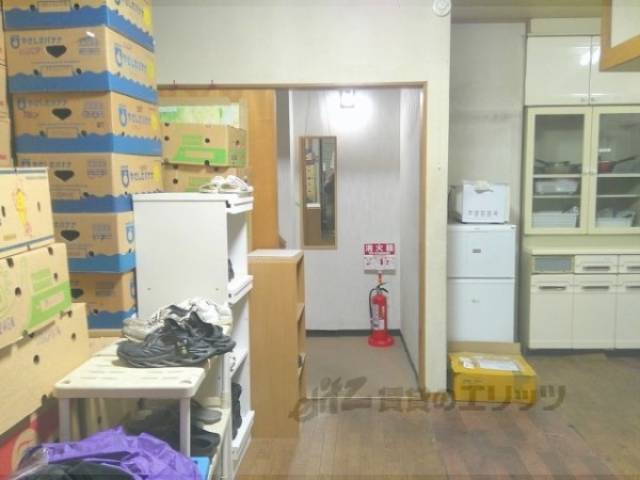 玄関　共同玄関