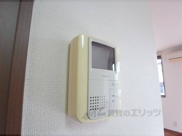 モニタ―付きドアホン