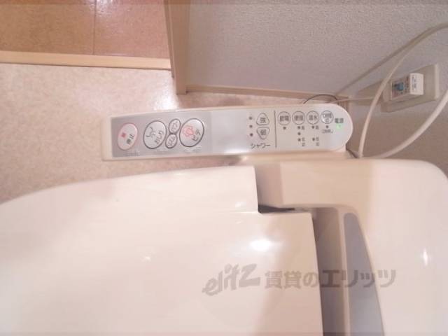 トイレ　ウォシュレット